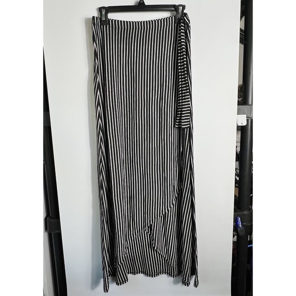 Colette Women's XL Striped Asymmetrical Wrap Maxi Skirt Black White Made In USA - Picture 2 of 8